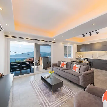 Aren Guest House In Kalkan